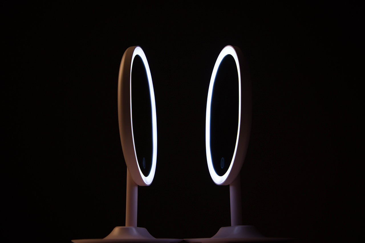 无极调光化妆镜（图ZMzAzNzQ0OTIw） - 产品摄影 - 站酷设计师泽野Pt原创素材 - 站酷ZCOOL