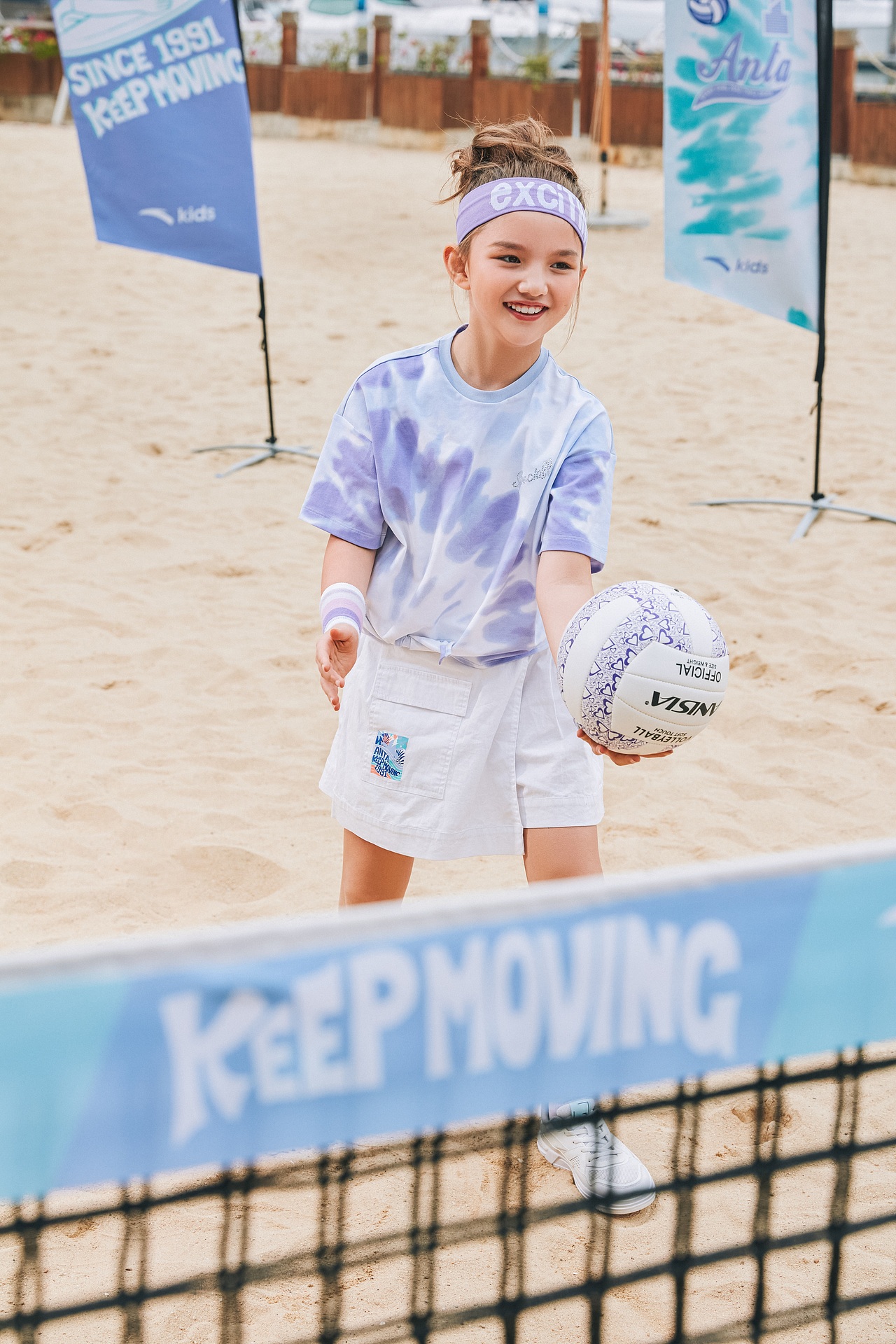 安踏KIDS顽出成长 快乐假期嗨翻天 海滩运动冲冲冲!