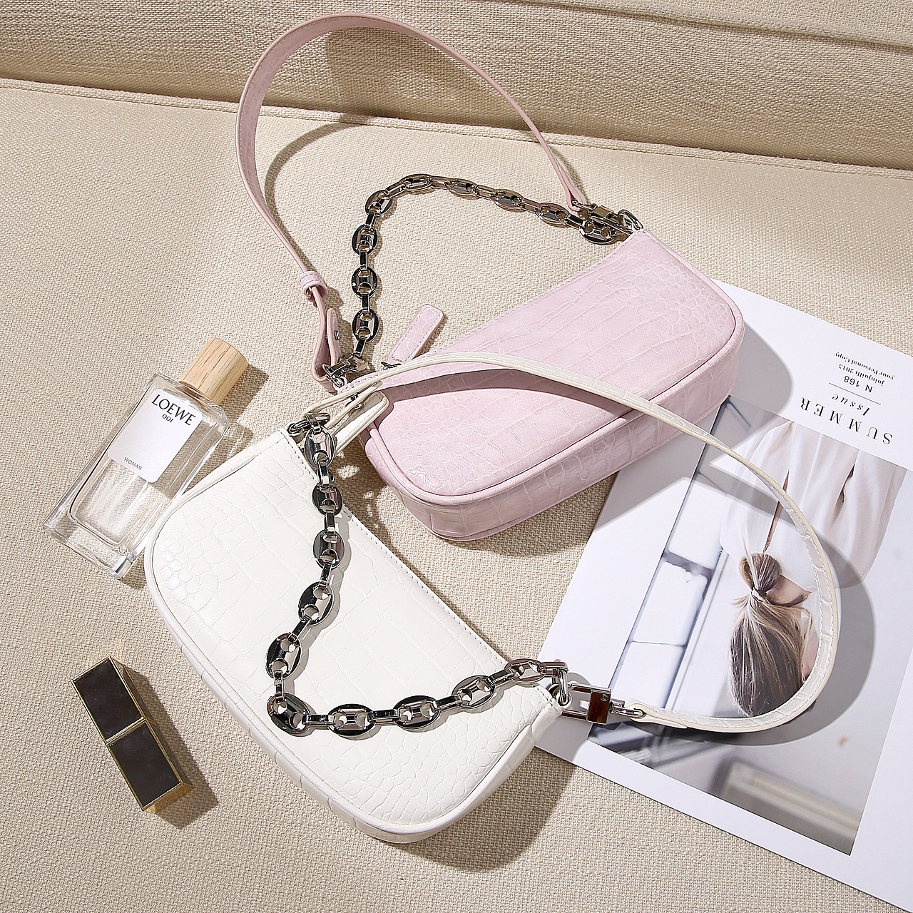 静物平铺创意拍摄-女包