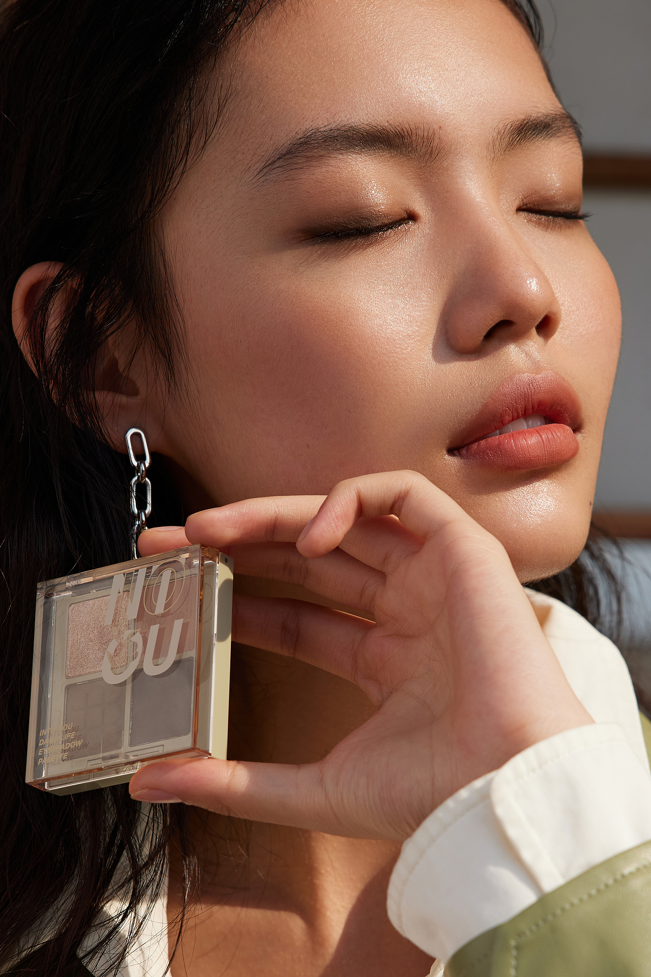 【四事烟火】眼影-展现本真气质（图ZMzQ3NDIzMDc2） - 人像摄影 - 站酷设计师他是33原创素材 - 站酷ZCOOL