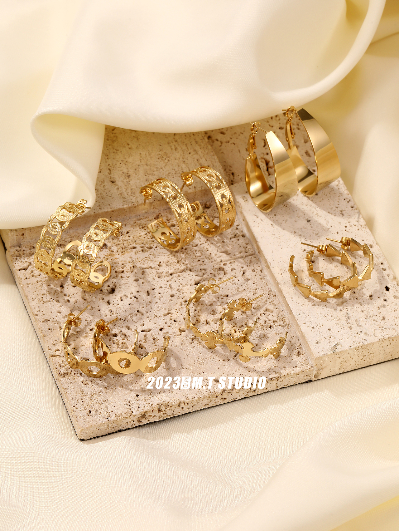 阿里巴巴外贸风格饰品拍摄耳钉戒指类