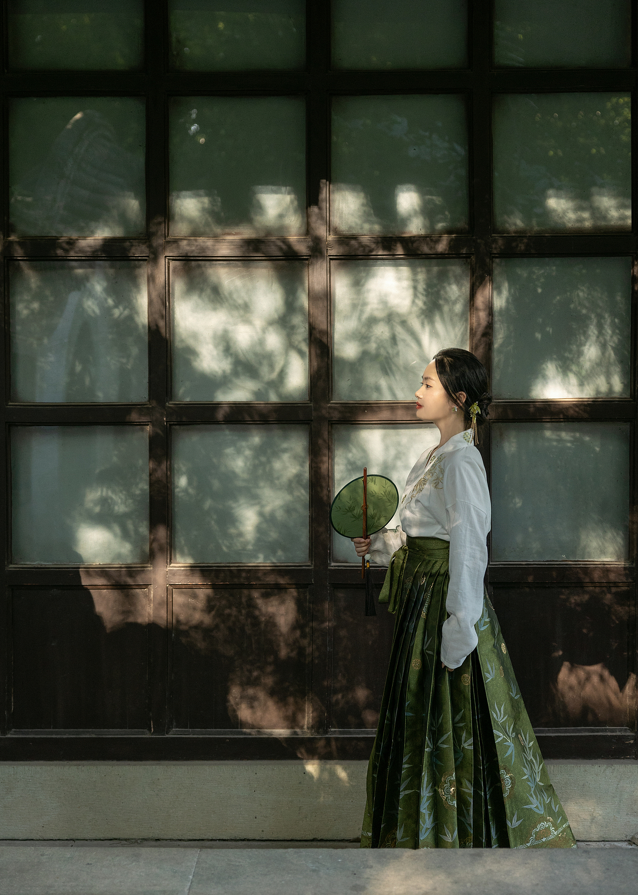 風(fēng)華（圖ZMzQ3OTEwMjQ4） - 人像攝影 - 站酷設(shè)計師長腿老頭Art原創(chuàng)素材 - 站酷ZCOOL