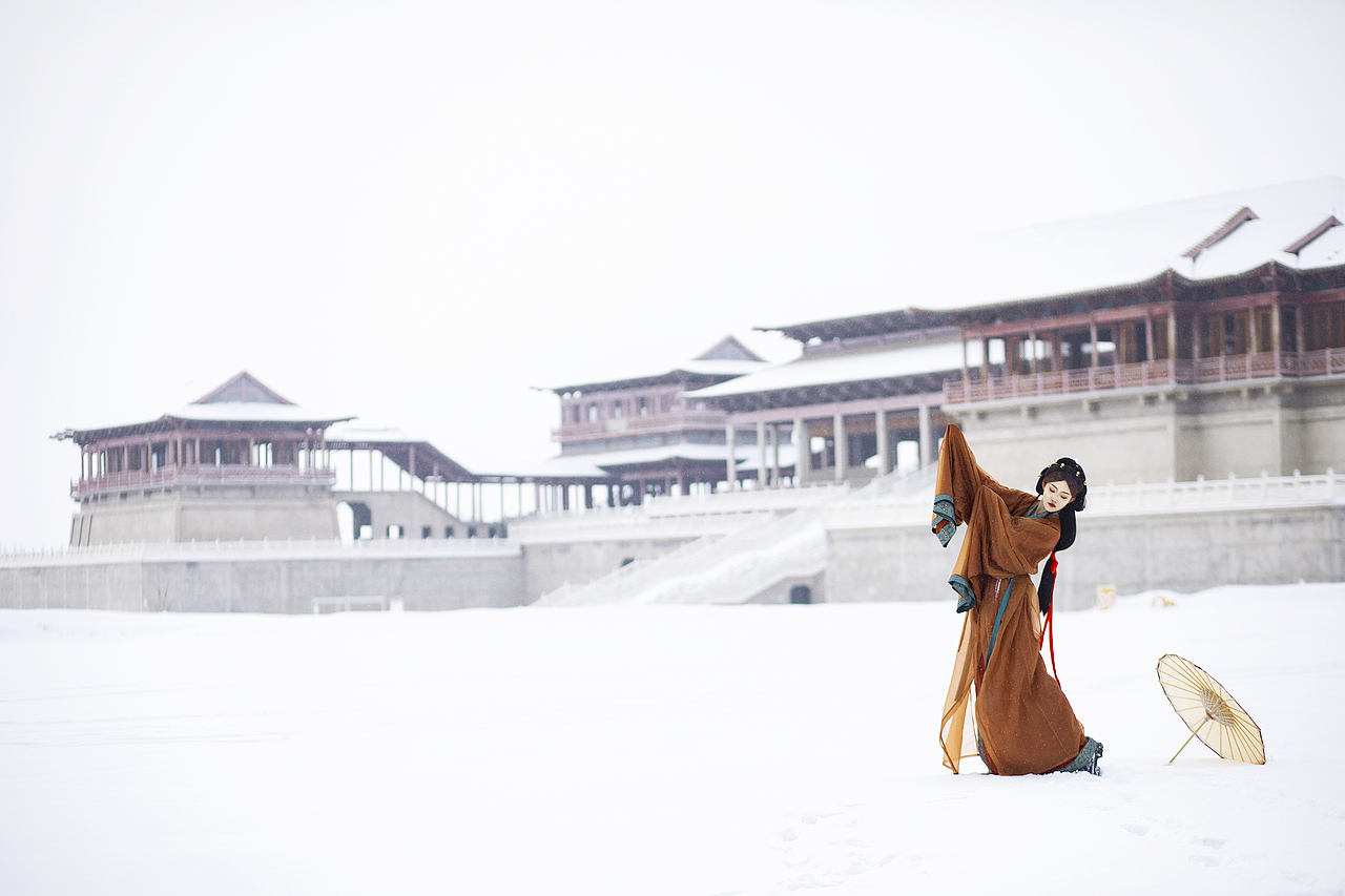 银川古风人像拍摄 战国袍雪景