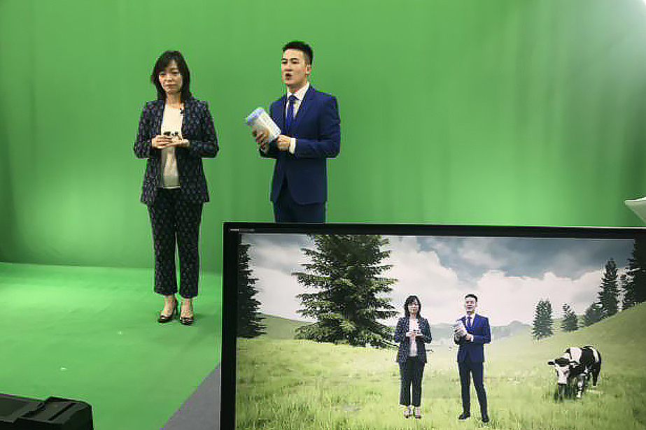 虚拟直播-场景随时换（图ZMzM1ODg5MDIw） - 人机交互 - 站酷设计师北京奇蛋科技原创素材 - 站酷ZCOOL