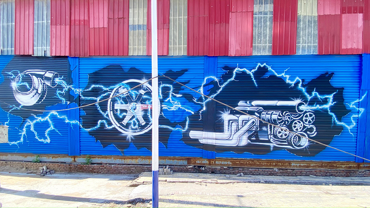 举报收藏分享原创作品纯艺术绘画太原墙体彩绘手绘汽车彩绘涂鸦3d方向