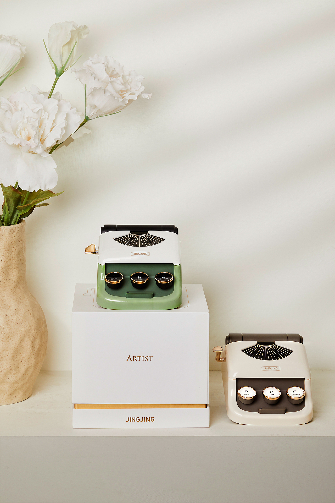 拍了一款好看又实用的标签机（图ZMzUwMzYzNTgw） - 产品摄影 - 站酷设计师摄影师_暮辰原创素材 - 站酷ZCOOL