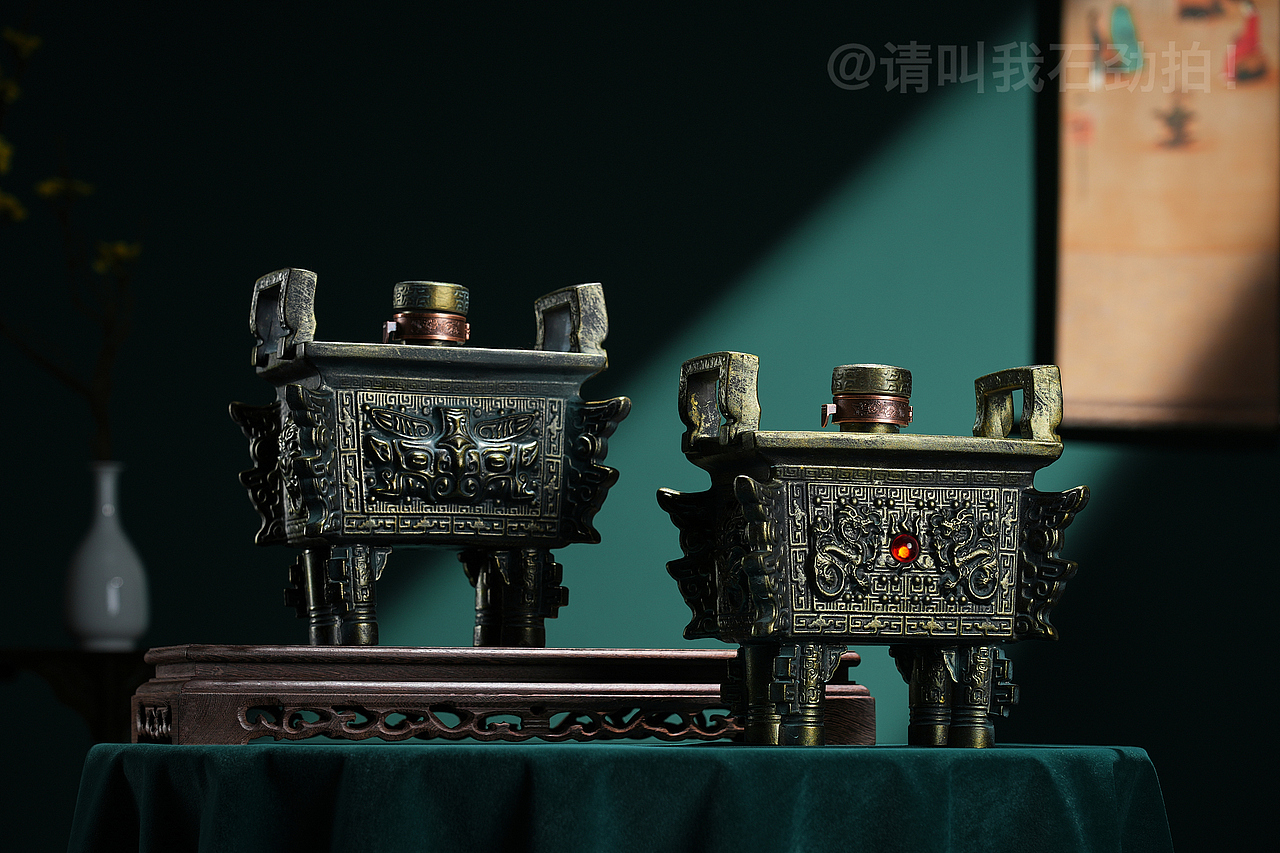 白酒拍摄【本章·传世方鼎】场景图拍摄（图ZMzY3NDkwOTky） - 产品摄影 - 站酷设计师请叫我石劲拍原创素材 - 站酷ZCOOL