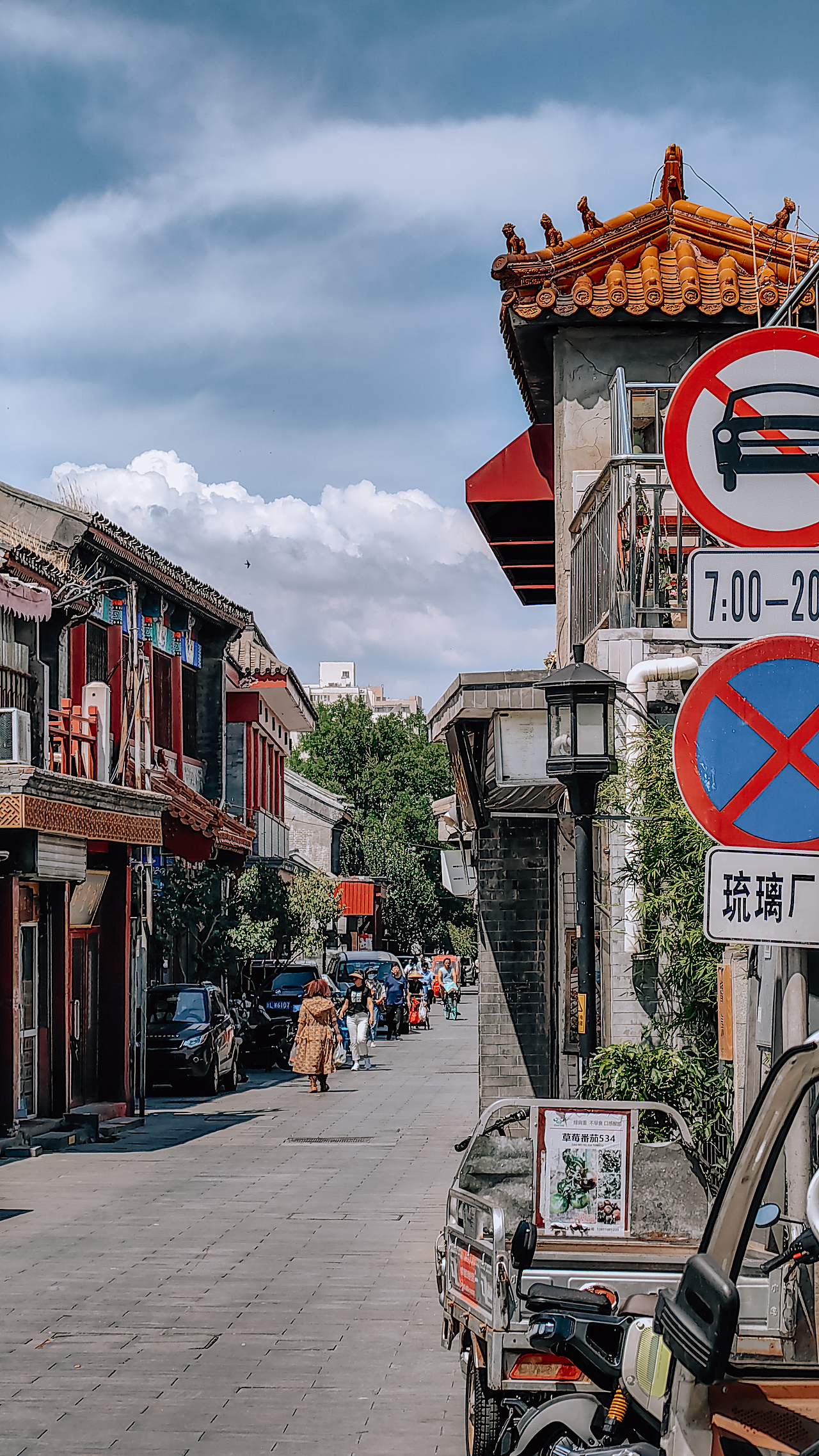 手機攝影－夏日街頭2（圖ZMzQ1NTkzNjQw） - 人文/紀實攝影 - 站酷設(shè)計師ccyw1979原創(chuàng)素材 - 站酷ZCOOL