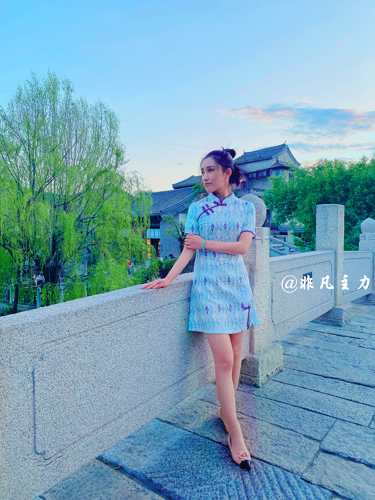 江南烟雨梦（图ZMzAwOTQ3NzI0） - 人像摄影 - 站酷设计师非凡主力原创素材 - 站酷ZCOOL