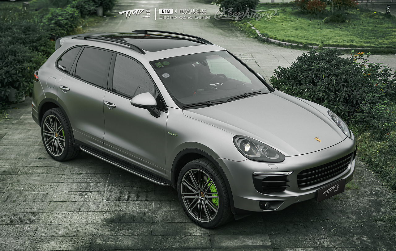 保时捷卡宴 电光战斗灰