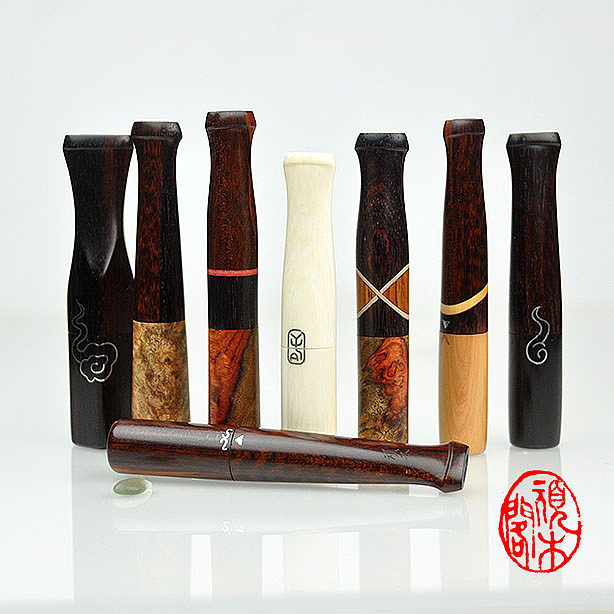 顽木作品《烟嘴一组》