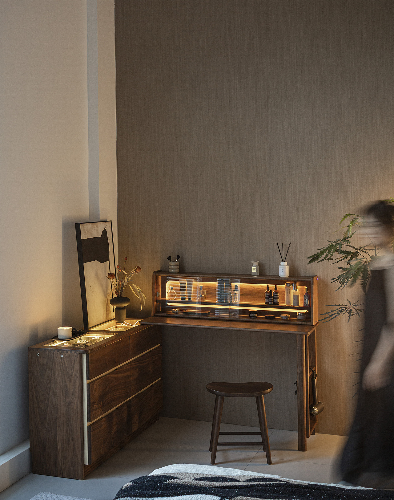 初照梳妆台---光影,由缝隙中生长