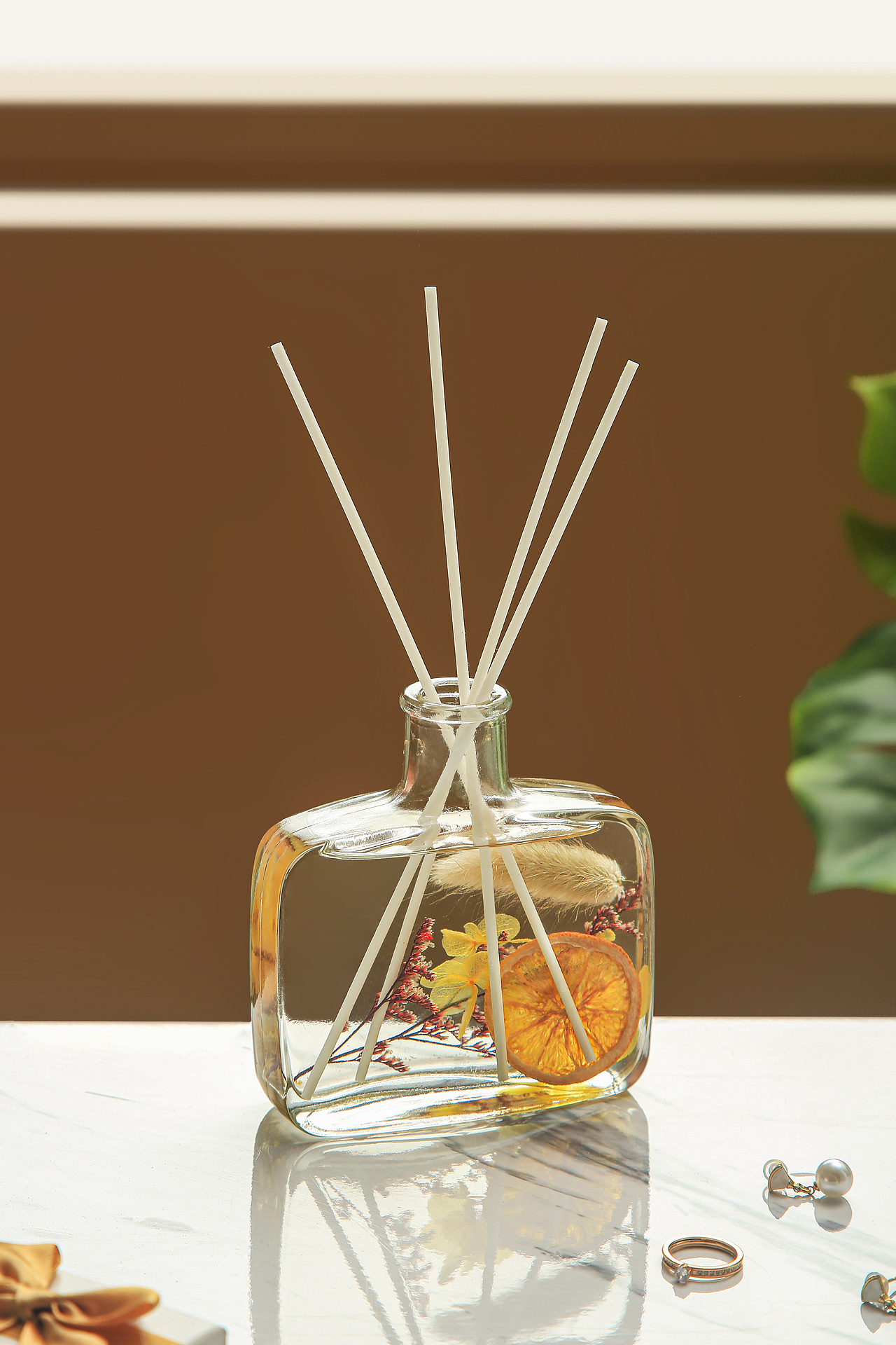 香薰精油 | 电商家居静物香薰精油拍摄（图ZMzE1MTg4Mzcy） - 产品摄影 - 站酷设计师陈梦遗原创素材 - 站酷ZCOOL