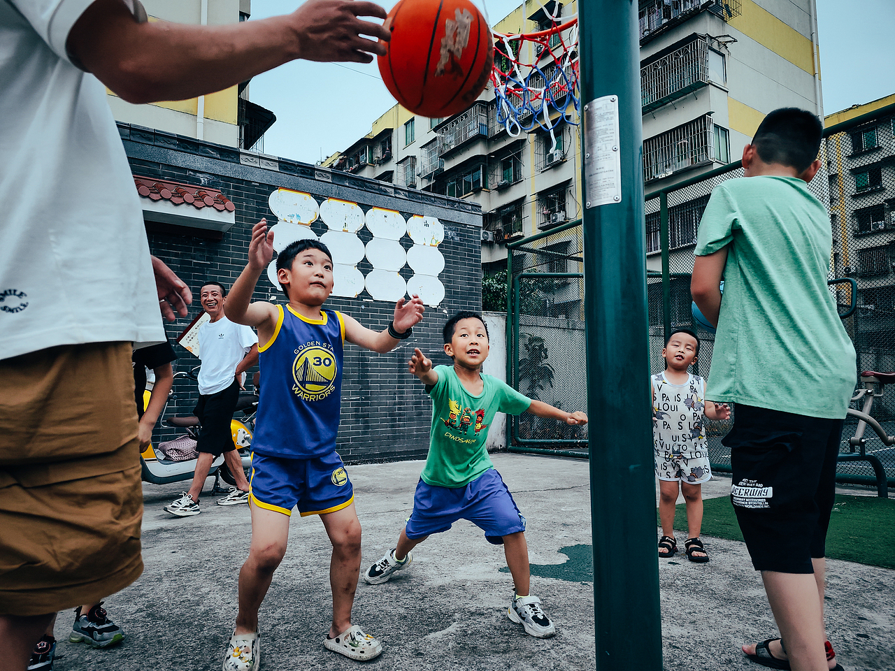 日常瞬间（图ZMzEyOTY3OTg4） - 人文/纪实摄影 - 站酷设计师勤奋的刘小朵原创素材 - 站酷ZCOOL