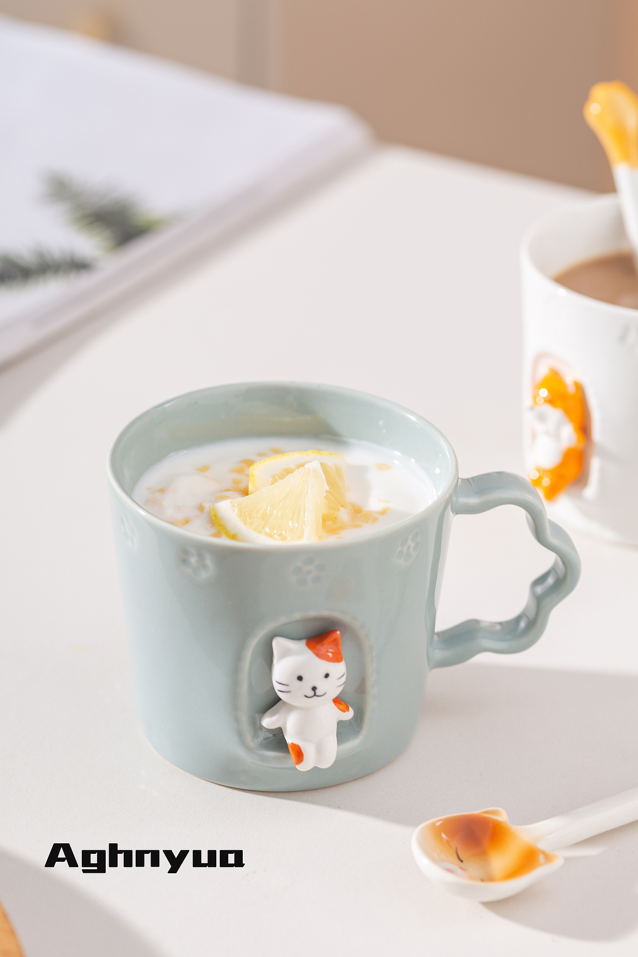 卡通水杯拍摄（图ZMzAxOTg1MjU2） - 产品摄影 - 站酷设计师Aghnyua原创素材 - 站酷ZCOOL