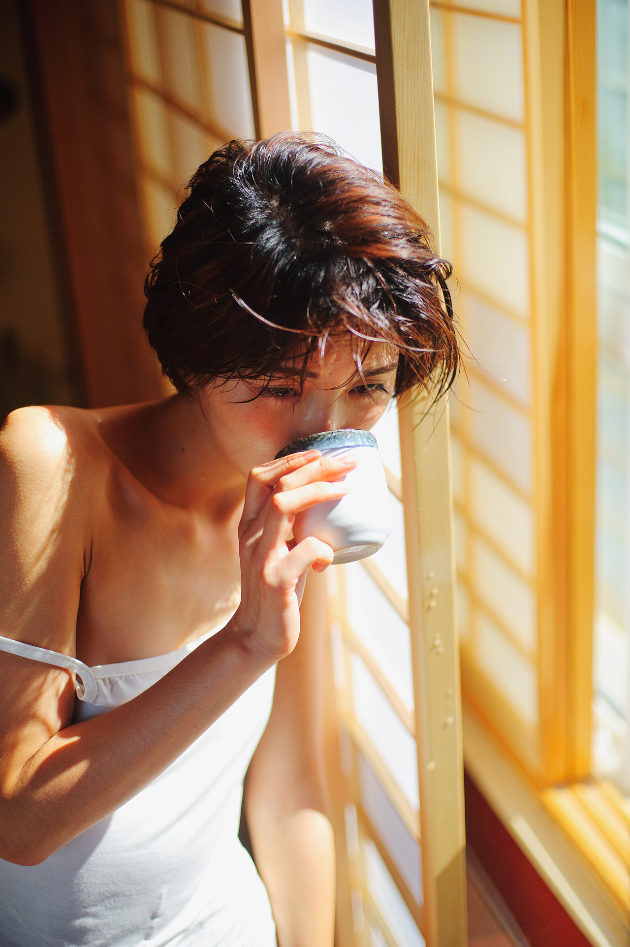 借我一个暮年（图ZMzQwNDQ0MDIw） - 人像摄影 - 站酷设计师小邪kenn2023原创素材 - 站酷ZCOOL