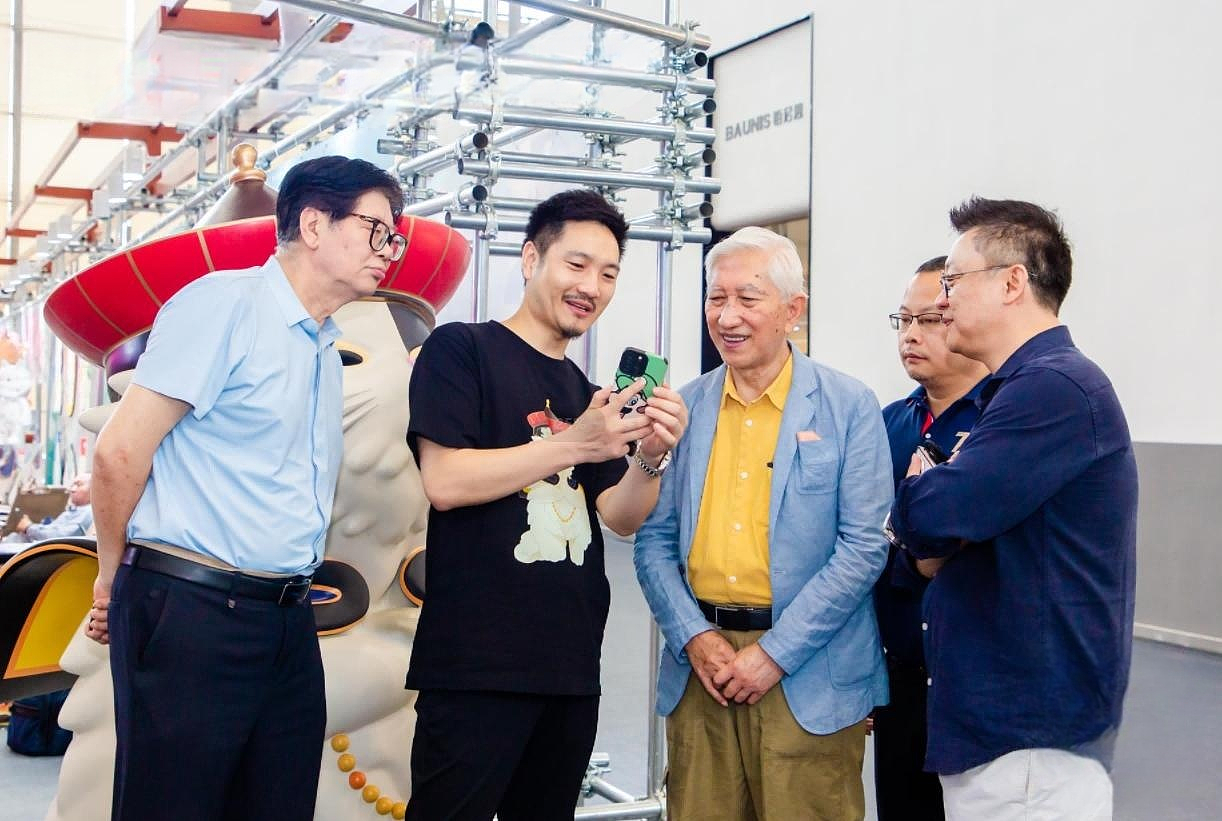 御貓咖啡館設(shè)計，新冶策展「上新國潮館」展館展示設(shè)計（圖ZMzQ1NjgyNzMy） - 展陳設(shè)計 - 站酷設(shè)計師新冶組設(shè)計原創(chuàng)素材 - 站酷ZCOOL