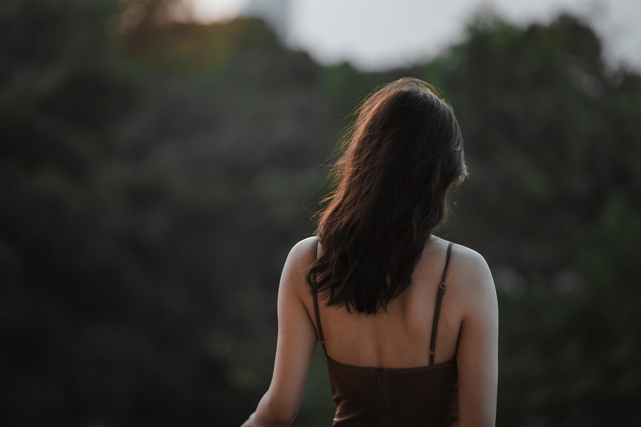 分享一组情绪人像客片