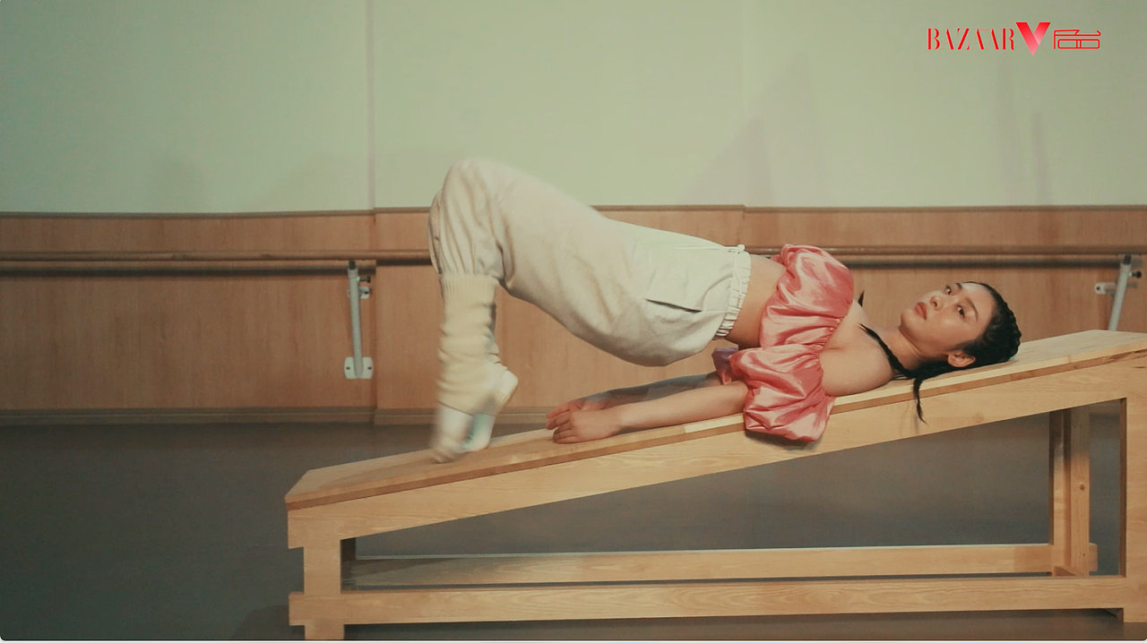 时尚芭莎X青春有你|杂志视频拍摄（图ZMzYzMzM4OTY0） - 人像摄影 - 站酷设计师小玳Jocelyn原创素材 - 站酷ZCOOL