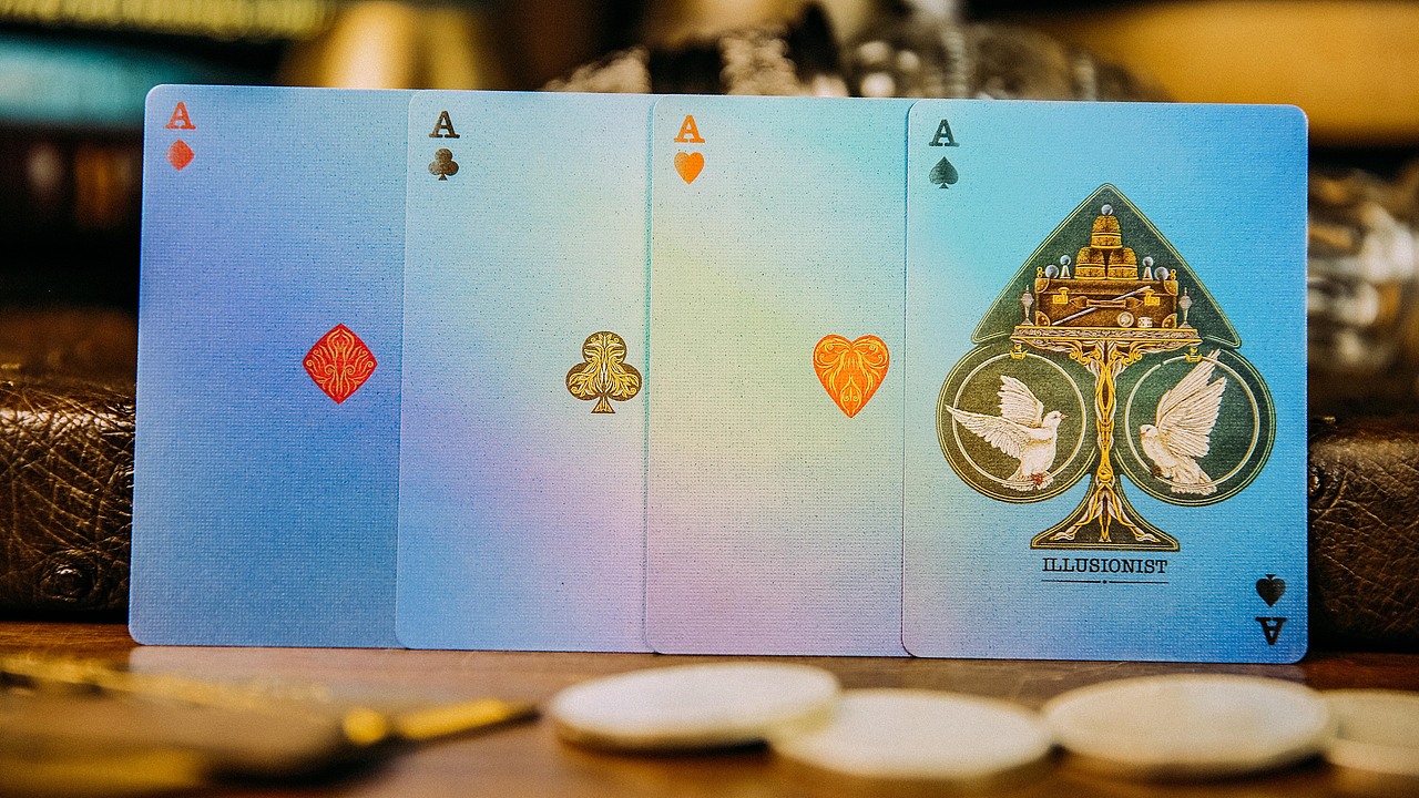 Illusionist 魔术师收藏纸牌扑克套装礼盒设计（图ZMzAxNDA1NzI0） - 包装 - 站酷设计师ARK方舟扑克原创素材 - 站酷ZCOOL