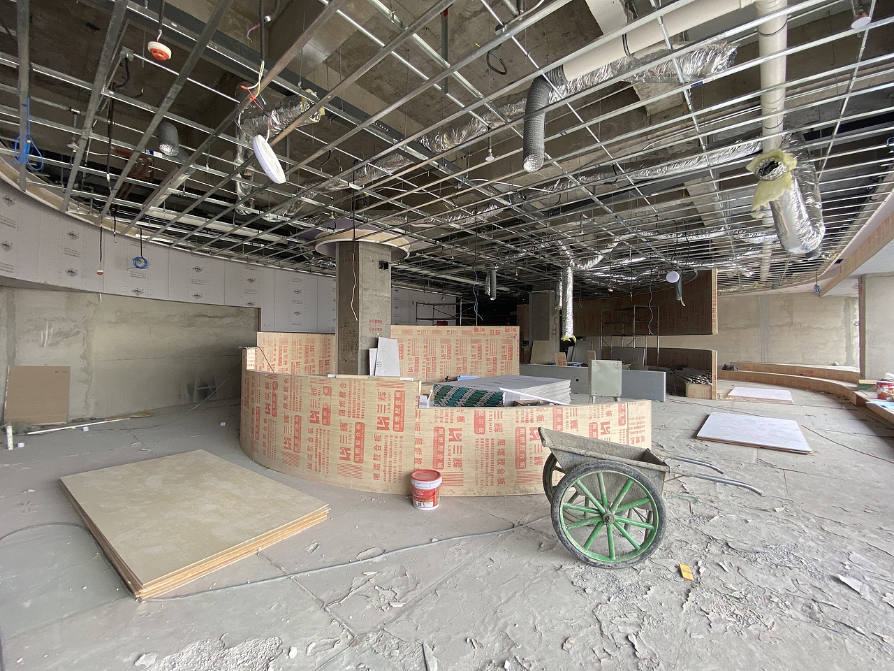 银川装修公司|银川泛漪咖啡厅装修设计项目施工进度（图ZMzY5ODM4NzU2） - 商业空间设计 - 站酷设计师宁夏镹臻工装原创素材 - 站酷ZCOOL