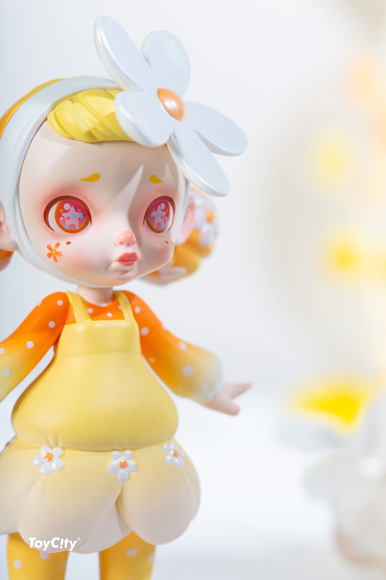 Laura花卉时装系列