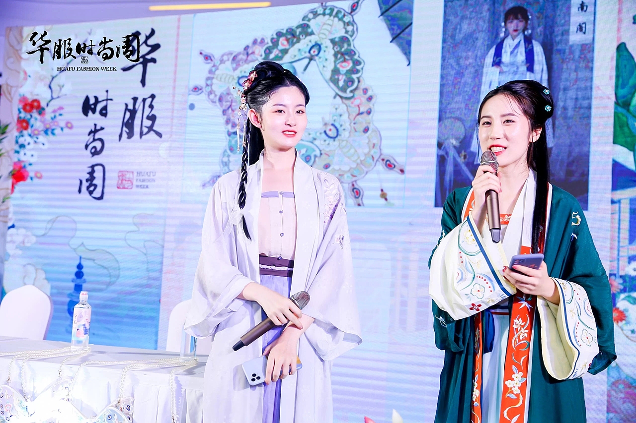 2020杭州湖滨银泰华服时尚周