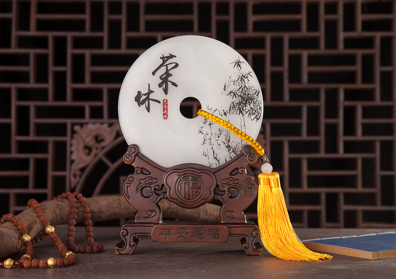 工艺品|玉石|汽车钥匙壳|黑底产品摄影