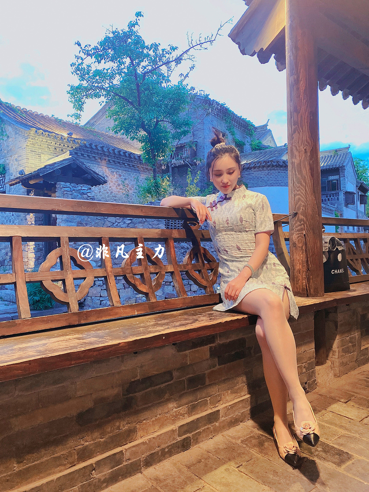 江南烟雨梦（图ZMzAwOTQ3NzE2） - 人像摄影 - 站酷设计师非凡主力原创素材 - 站酷ZCOOL