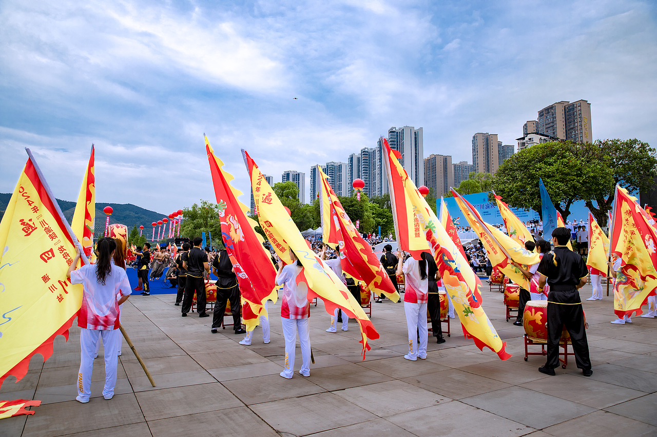 2024年川渝陕龙舟赛(达州)