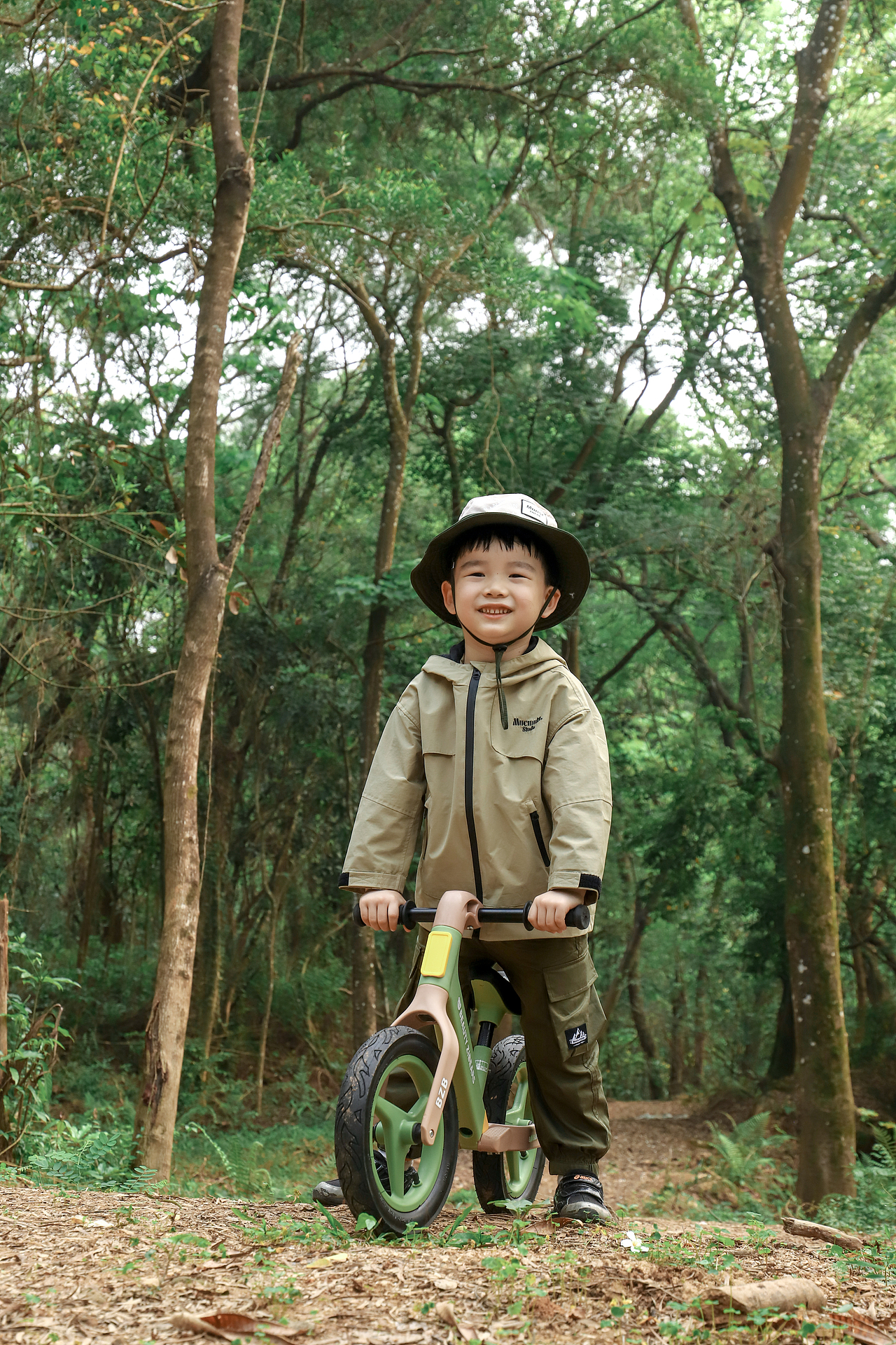 美滋熊 X 儿童单车X 摄影X 视频（图ZMzM4MzYyMzQw） - 电商 - 站酷设计师陈梦遗原创素材 - 站酷ZCOOL