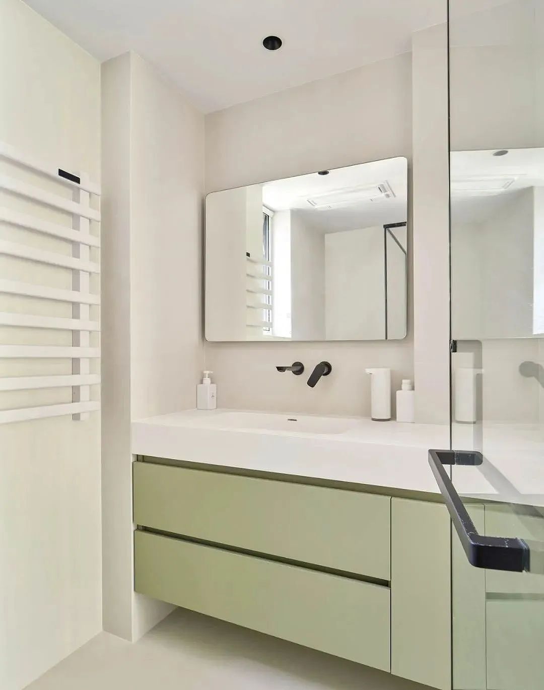 莫兰迪色系婚房,看如何打造两位学霸的温柔别致二人居