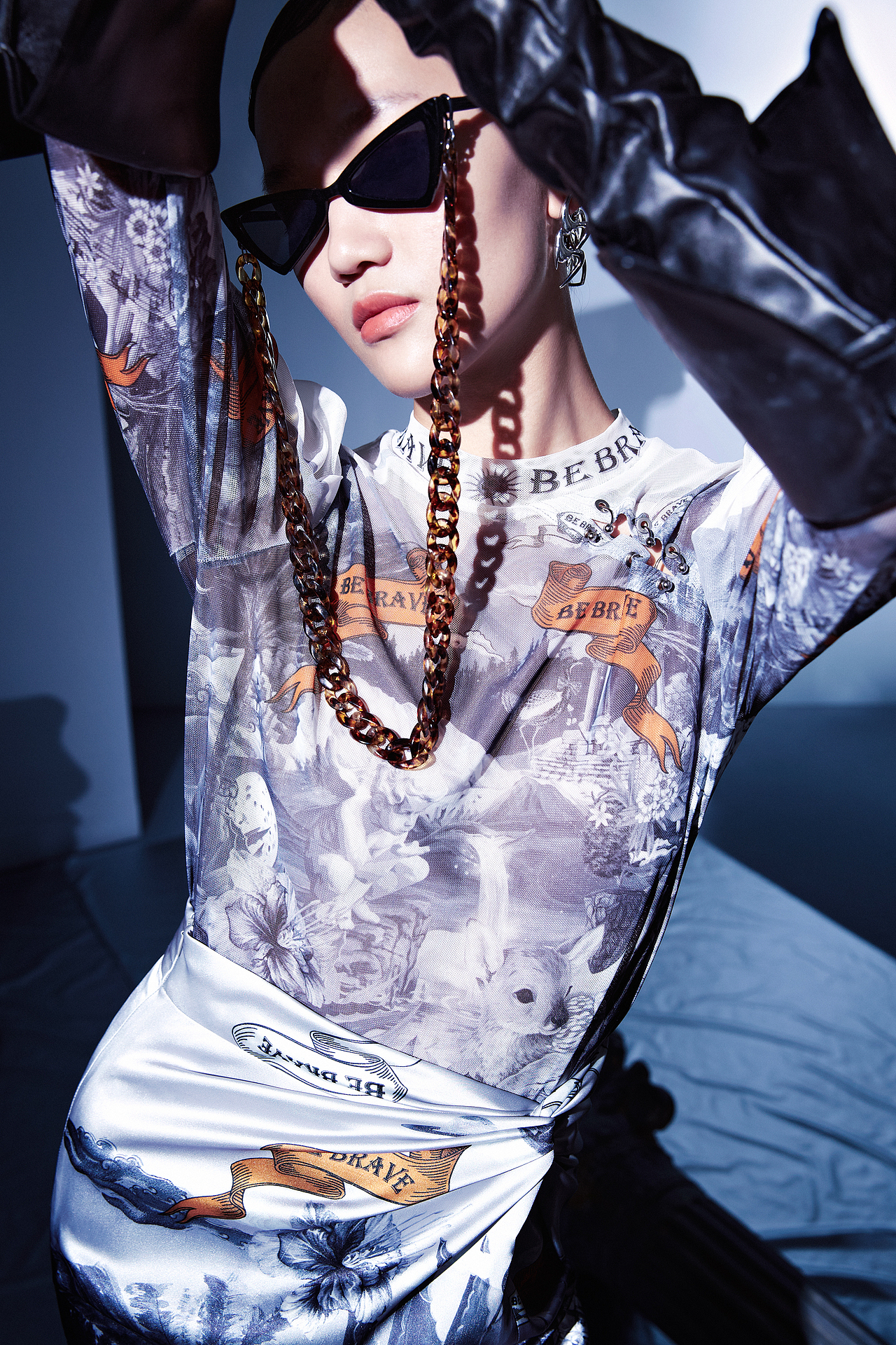 色孑2022春夏形象（图ZMzA5NjQ3NTI0） - 修图/后期 - 站酷设计师修图师布灵原创素材 - 站酷ZCOOL