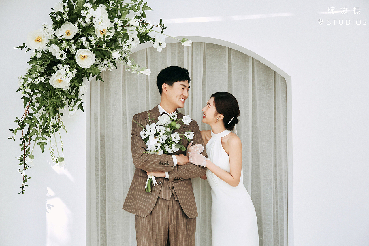 心动的仪式感 | 极简婚纱照