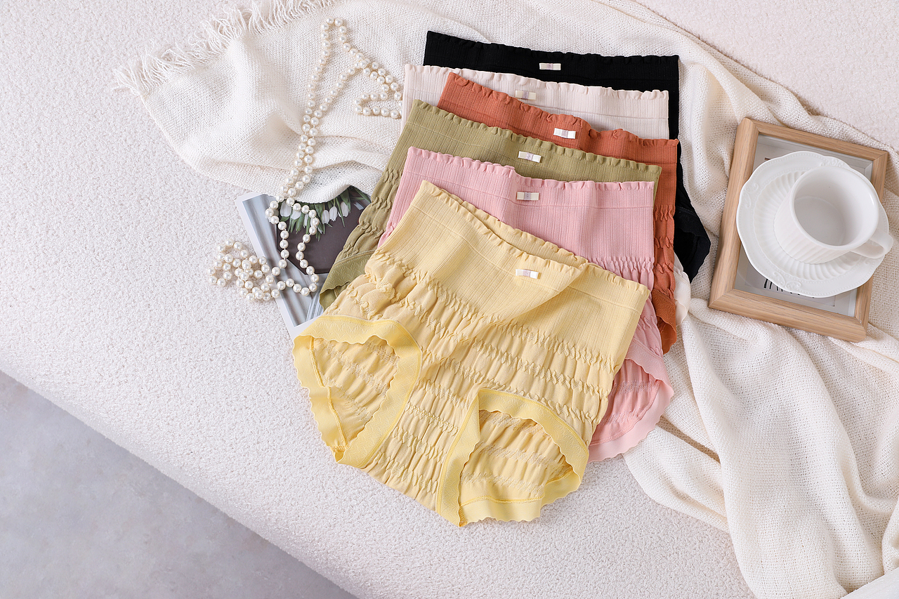 ins风女内裤の静物拍摄（图ZMzU2NTI4OTU2） - 产品摄影 - 站酷设计师云端视觉原创素材 - 站酷ZCOOL