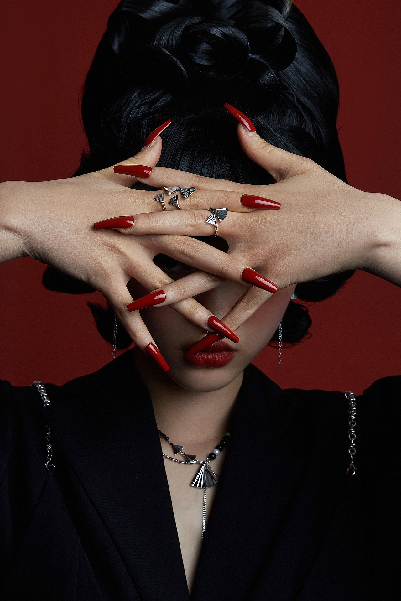 oneye首飾形象片《典當(dāng)》（圖ZMzEyMzExNDk2） - 時尚/藝術(shù)攝影 - 站酷設(shè)計師黃洋帆Yoko原創(chuàng)素材 - 站酷ZCOOL