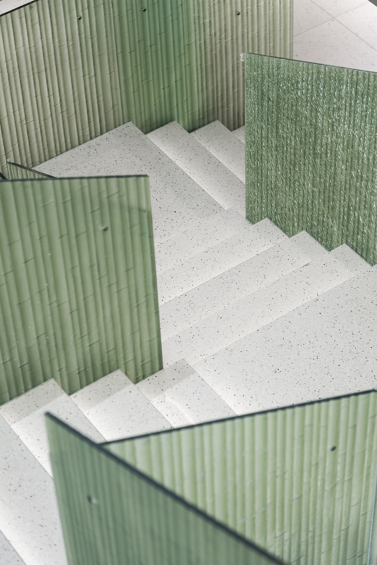 上海豫园-葱葱商店YUYUSHOP，肆意逛园。（图ZMzI1MzU4NTY0） - 商业空间设计 - 站酷设计师夏谷暑雨CHINA原创素材 - 站酷ZCOOL