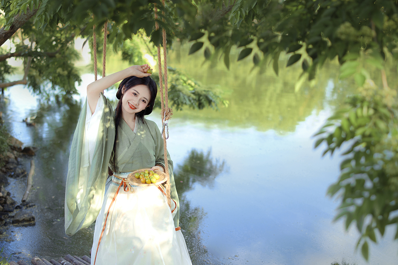 初夏（图ZMzQwMDg0MjQ4） - 人像摄影 - 站酷设计师阿波摄影原创素材 - 站酷ZCOOL