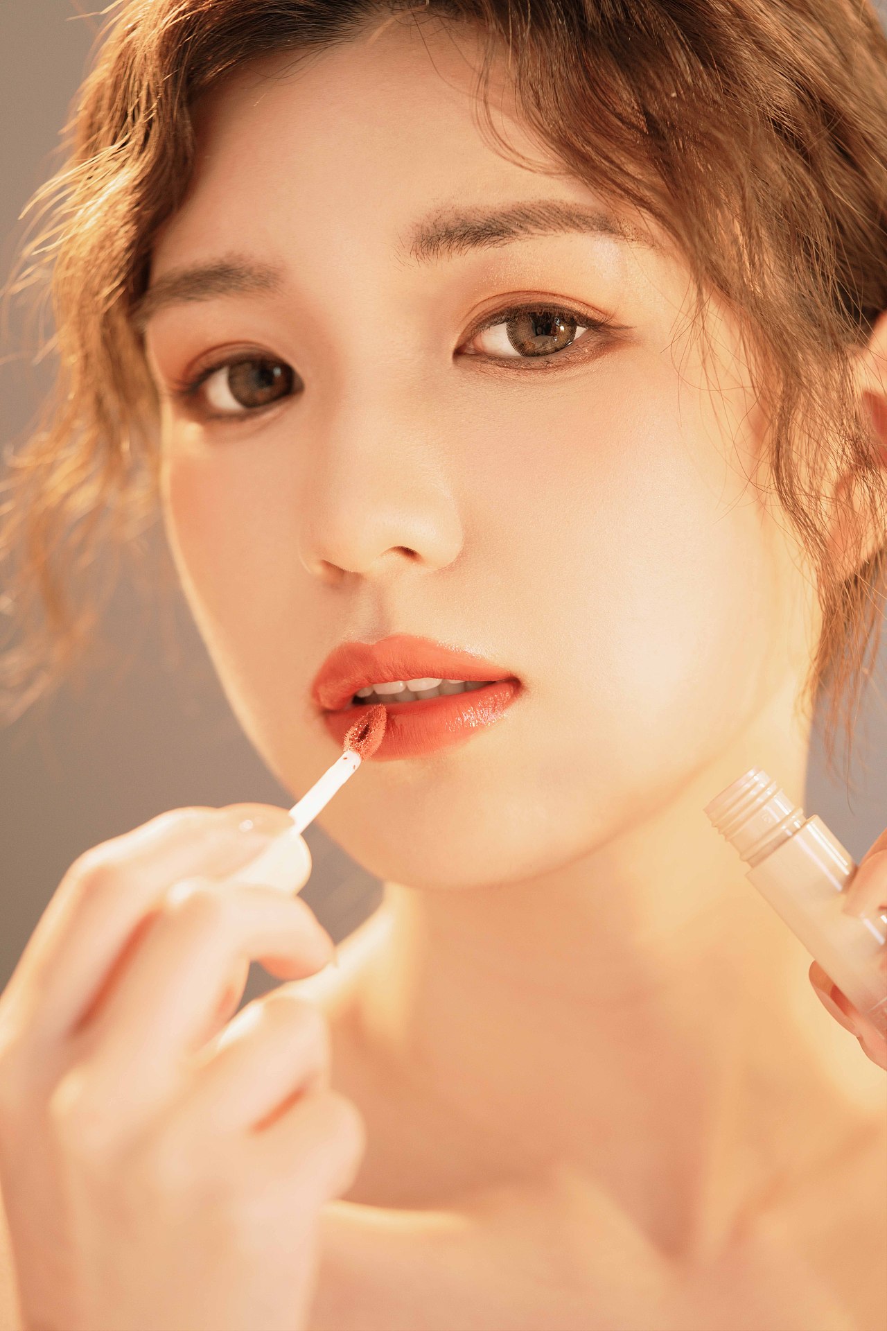 彩妆唇釉模特拍摄