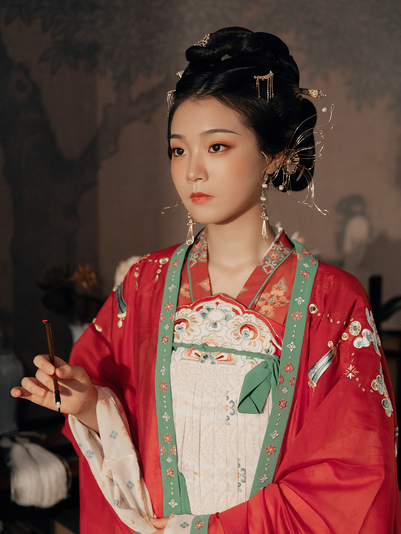 云想衣裳花想容（图ZMzE4MzY5Njcy） - 人像摄影 - 站酷设计师路尘谨制原创素材 - 站酷ZCOOL