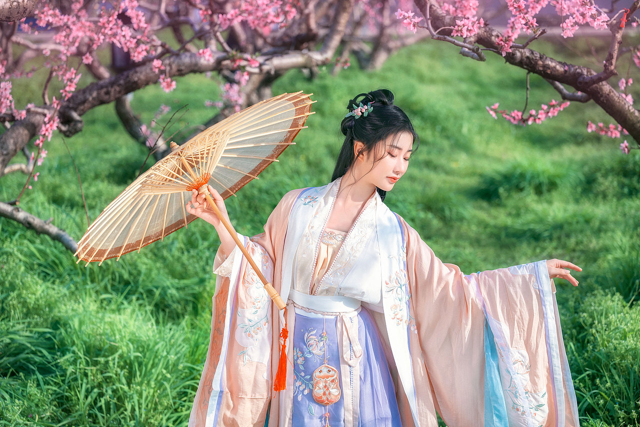 桃花仙（图ZMzEyNDM1NzIw） - 人像摄影 - 站酷设计师糊涂仙人LEO原创素材 - 站酷ZCOOL