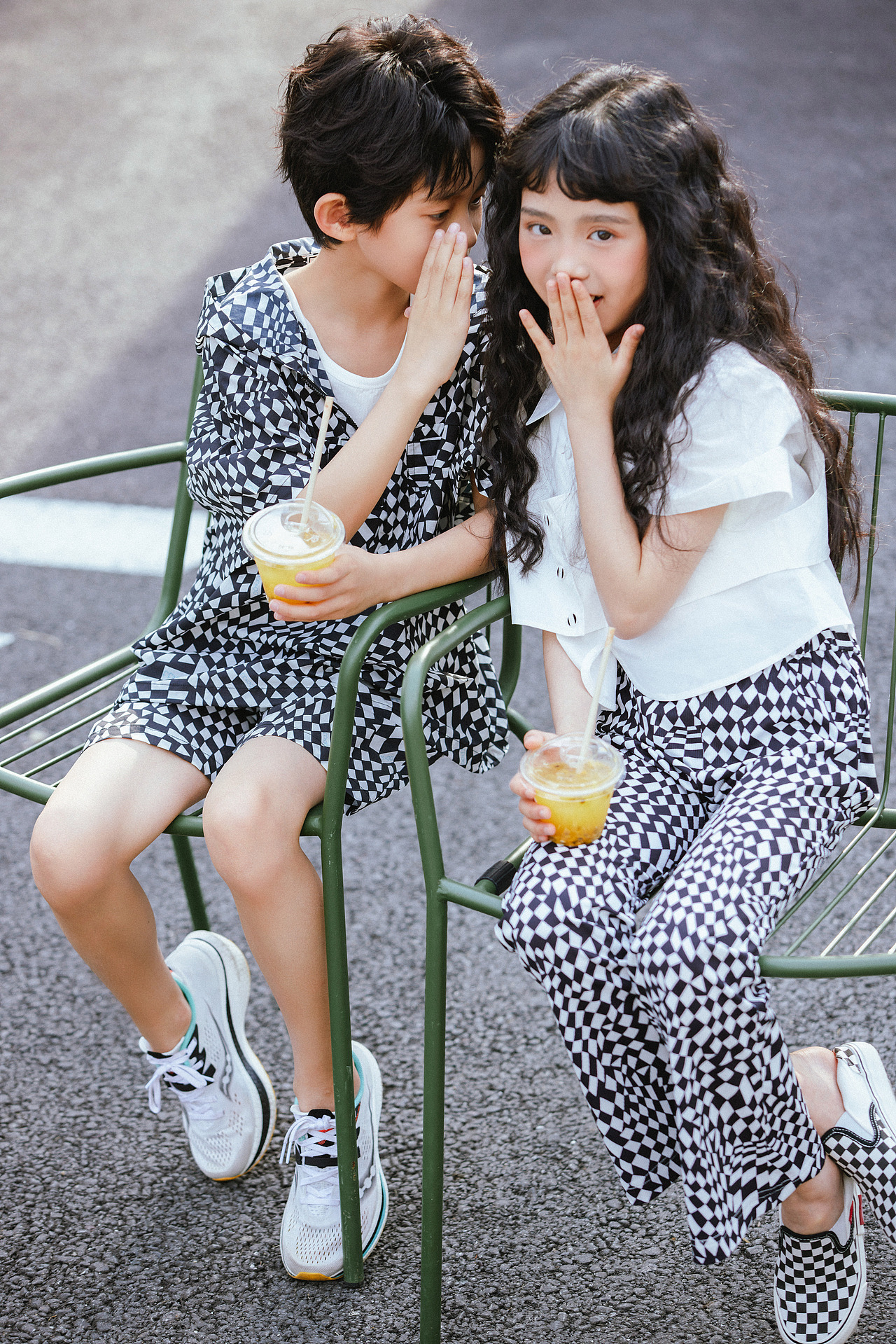 小演员 “闹闹”与“维尼”