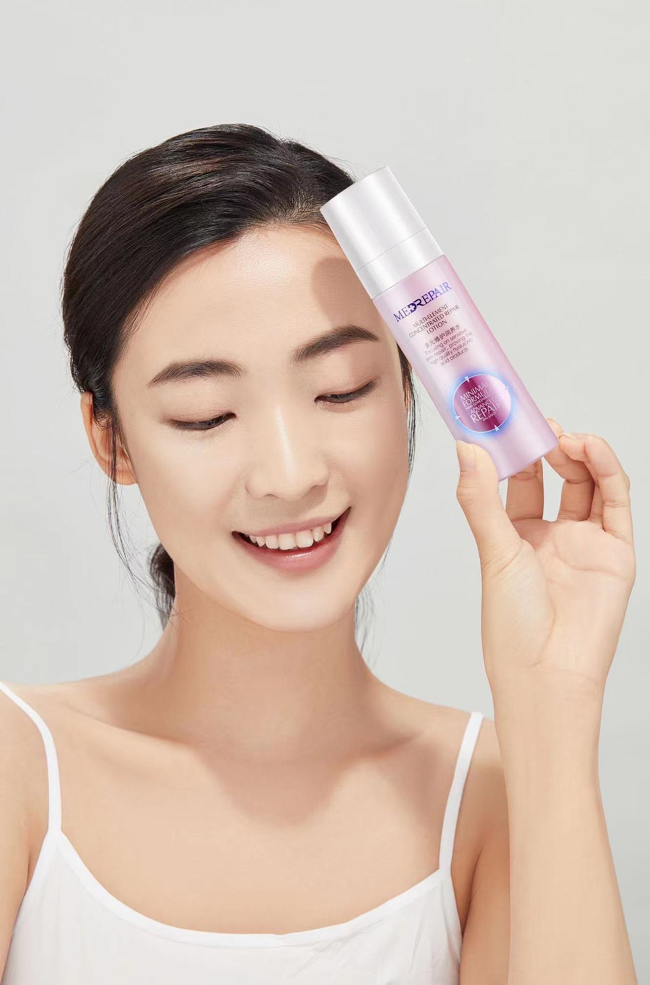 素净高级感女模