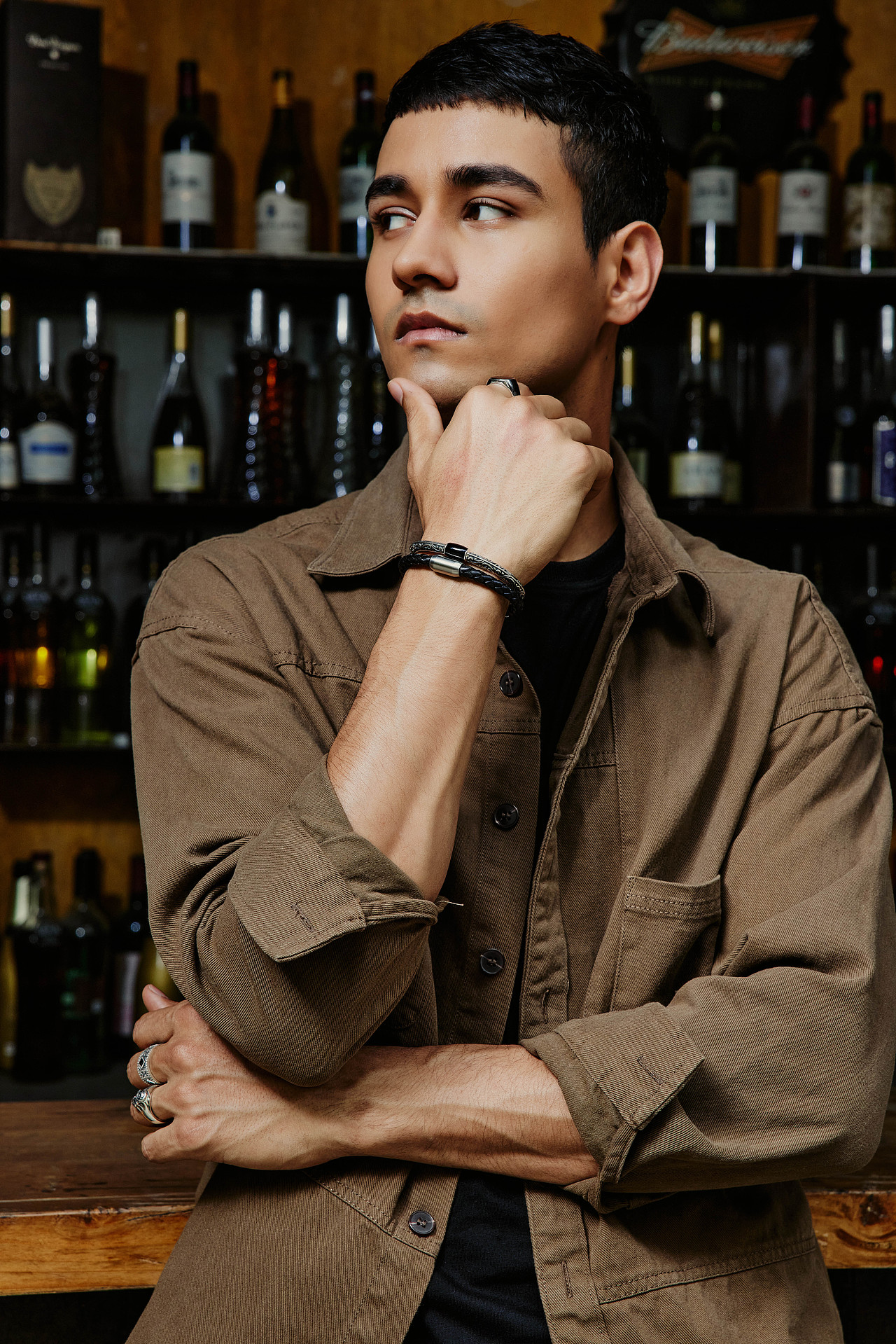 男士机车风饰品形象大片