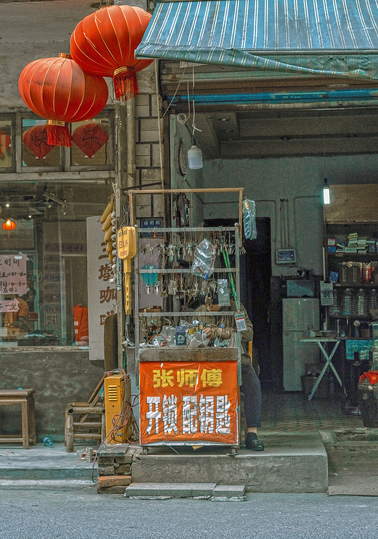 老巷（图ZMzAyNzg1MDc2） - 人文/纪实摄影 - 站酷设计师彩色的黑是吗原创素材 - 站酷ZCOOL