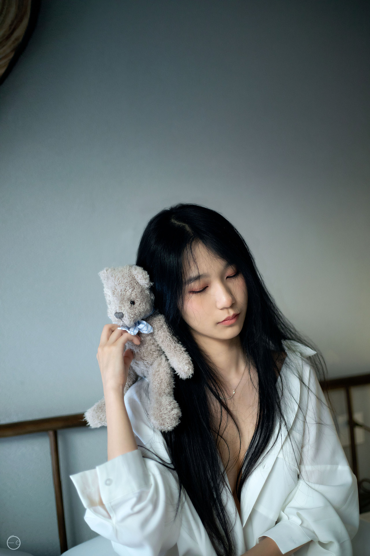 白衣少女｜少女人物写真（图ZMjk4MDM4MDU2） - 人像摄影 - 站酷设计师搞绘画的白小白原创素材 - 站酷ZCOOL