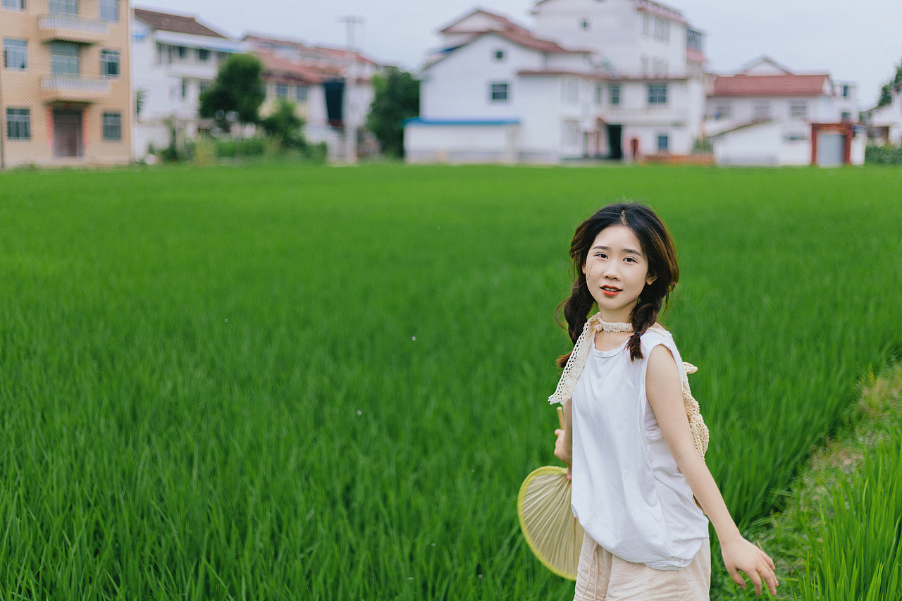 专属于夏天的绿色//小溪稻田（图ZMzQ1MjAxMTMy） - 人像摄影 - 站酷设计师来公子原创素材 - 站酷ZCOOL
