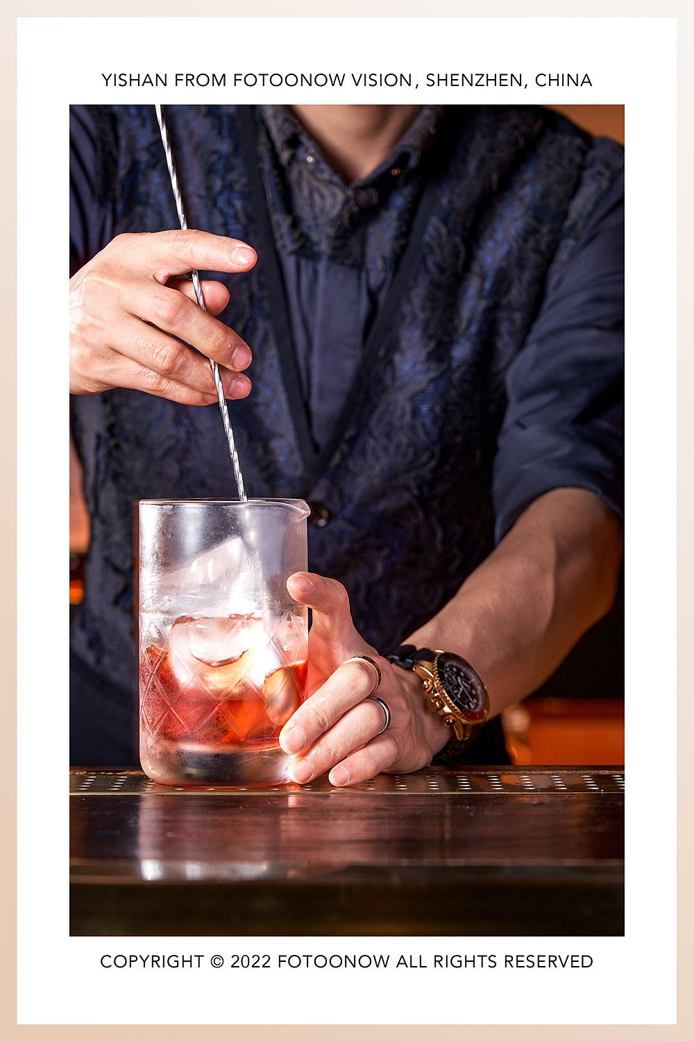 菜品拍摄 | 氛围感酒吧 x 特色鸡尾酒
