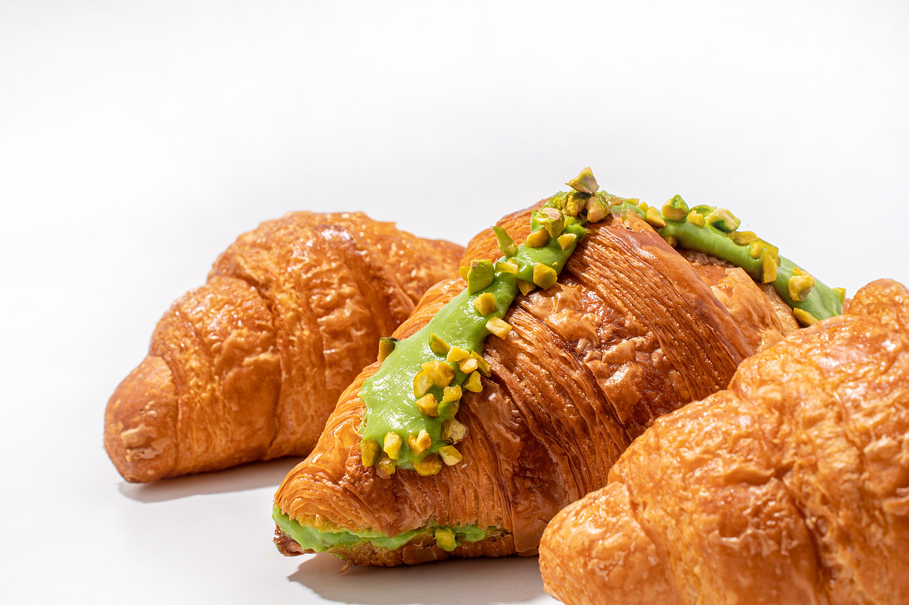 可颂牛角包西点早餐小面包（图ZMzQwMzE3Mzk2） - 产品摄影 - 站酷设计师野鸦原创素材 - 站酷ZCOOL