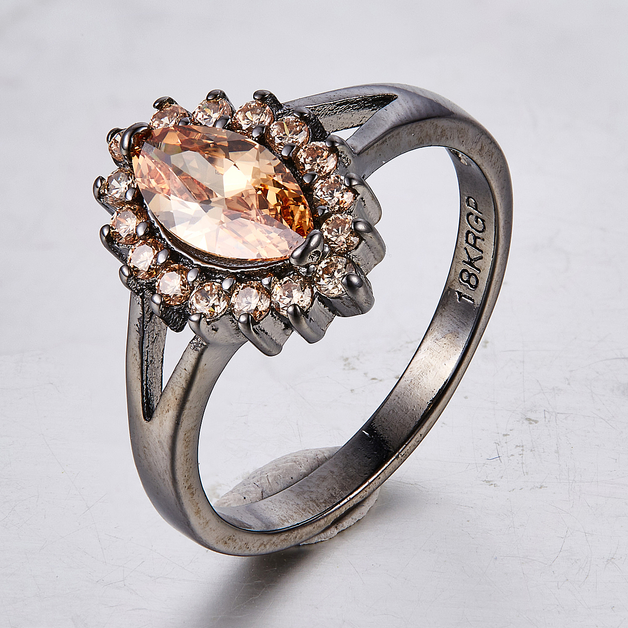 银饰拍摄原图（图ZMzMxNTEzNzQ0） - 产品摄影 - 站酷设计师斯福特原创素材 - 站酷ZCOOL